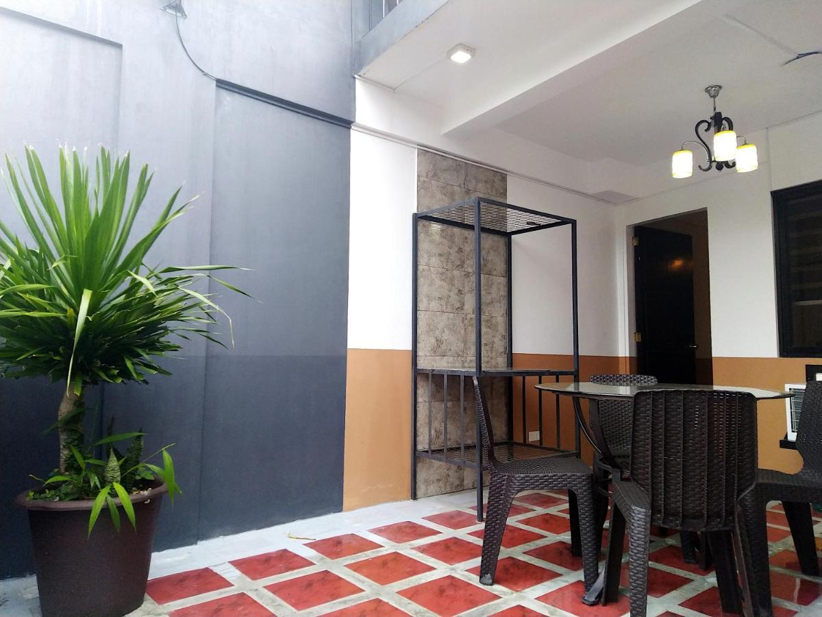 Jil'S Apartelle Tagaytay City Kültér fotó