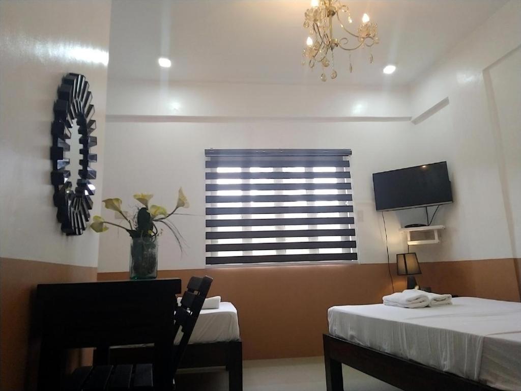 Jil'S Apartelle Tagaytay City Kültér fotó