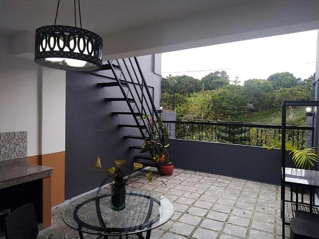 Jil'S Apartelle Tagaytay City Kültér fotó