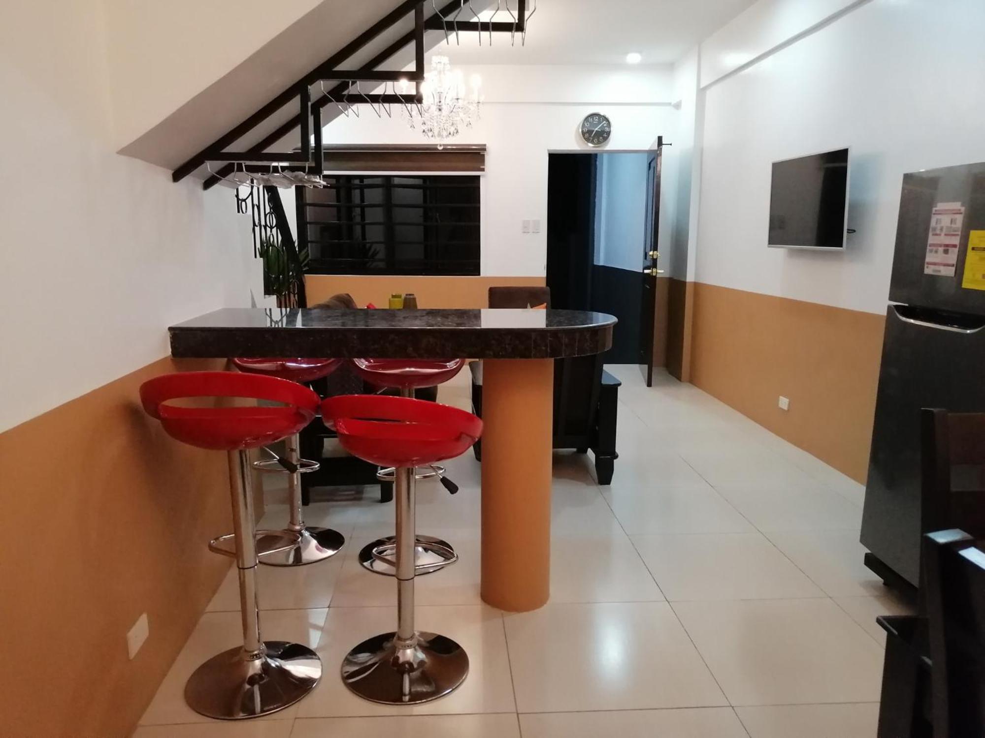 Jil'S Apartelle Tagaytay City Kültér fotó